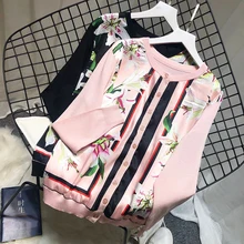 Осенние женские свитера с принтом лилии, женские атласные вязаные кардиганы с принтом в стиле пэчворк, женские свитера с цветочным принтом, женские топы с лилиями