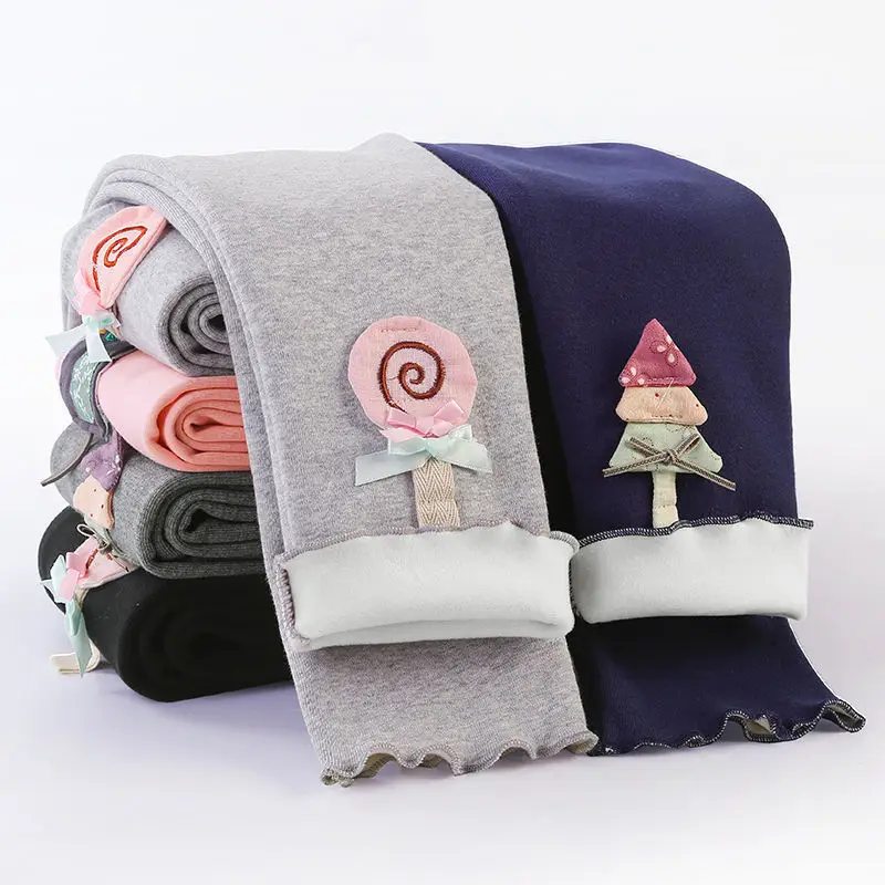 12515200166_523907353