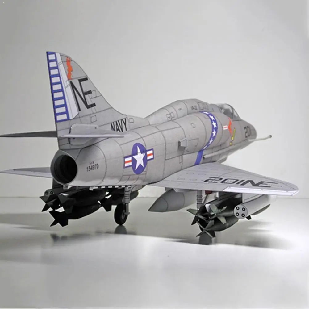 Американская A-4 Skyhawk атака самолета Бумажная модель Сделай Сам самолет R9P8 |