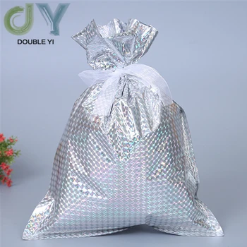 

2pcs/pack Christmas silver candy storage bag for the elderly snowflake bundle pocket gift bag for children