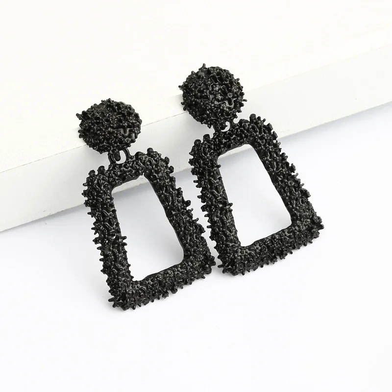 JXXGS серьги-гвоздики для женщин модные корейские стильные преувеличенные металлические серьги простые геометрические женские серьги подарок - Окраска металла: Black trapezoid