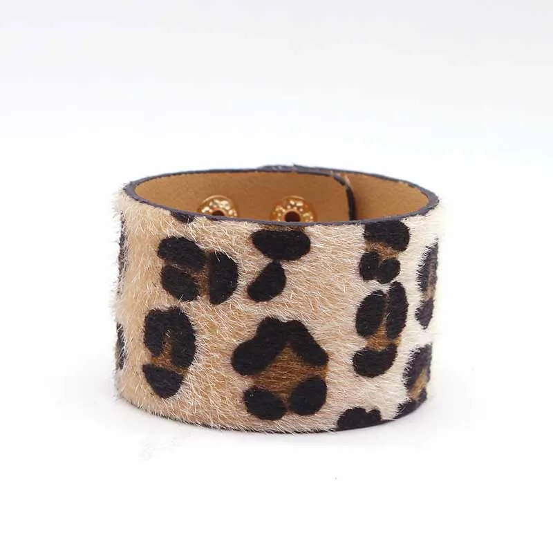 Leopard Big Round Circle Leather Bracelets Women Fashion Girl Bangle Female Jewelry Design Geometric Big Statement Jewelry Gifts