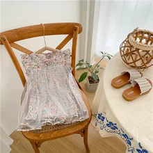 Robe d'été pour filles, nouvelle collection 2021, robe princesse occidentale, filet rouge, sans manches, moyenne et petite jupe en gaze pour enfants, nouvelle collection 