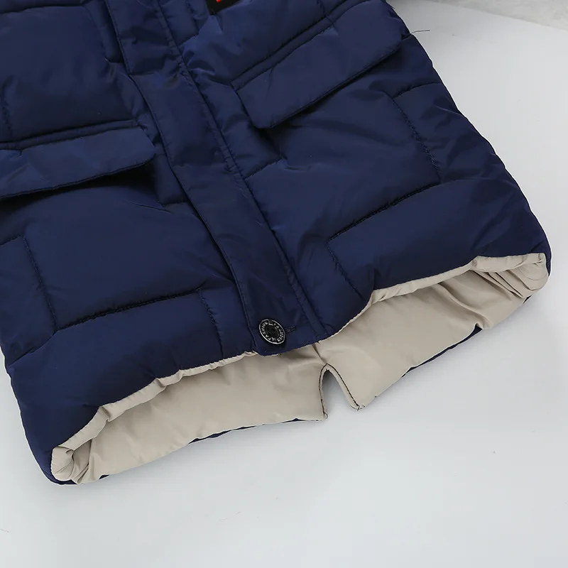 Новое Детское хлопковое пальто плотное пальто для мальчиков зимняя Корейская версия длинного пальто в европейском и американском стиле