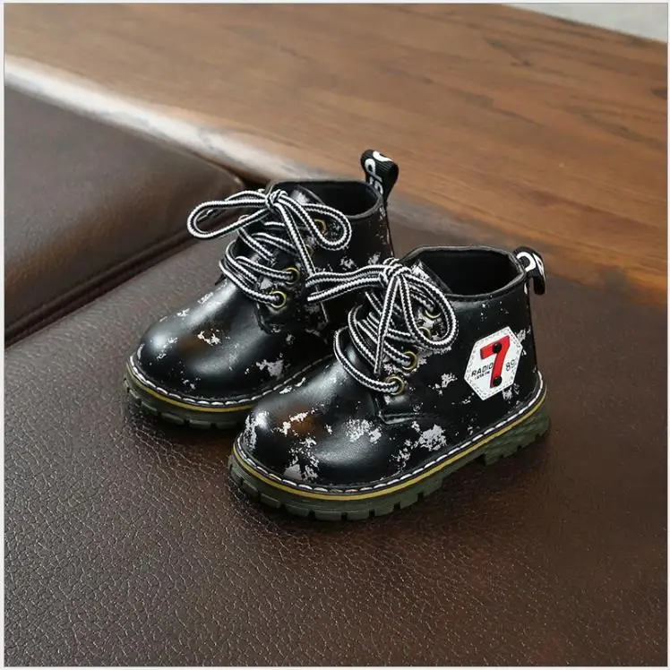 

Autumn&Winter Boys Camouflage Martin Boots Kids All-Weather Mud Ankle Boots High Tops Children Leisure Sports British Boots