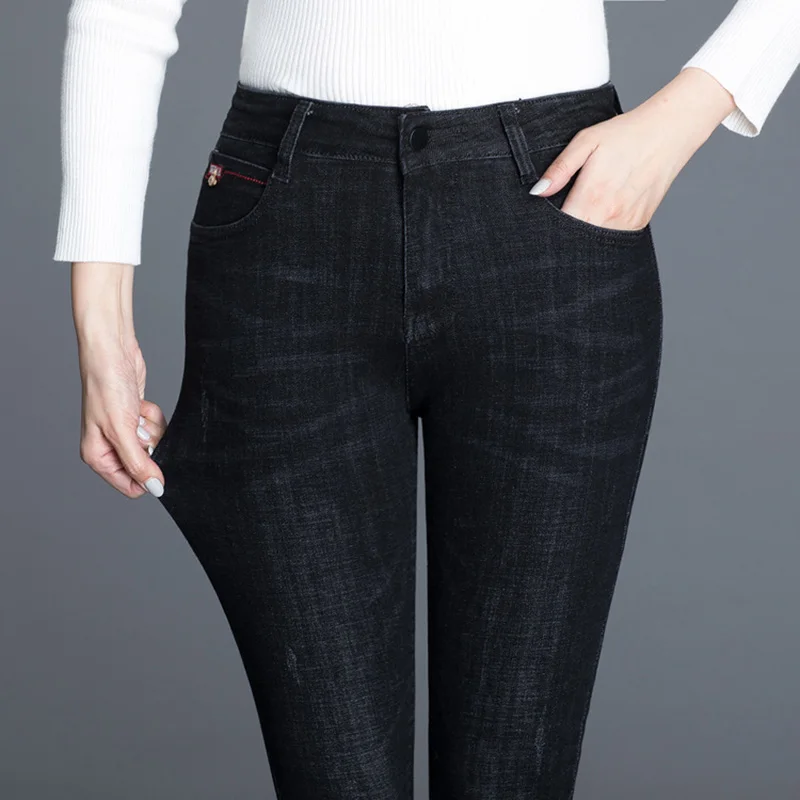 Осенние черные обтягивающие женские джинсы с высокой талией, женские джинсы размера плюс, женские джинсы с эффектом пуш-ап для мам, эластичные джинсовые брюки, женская одежда