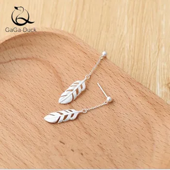 

New Arrival Fashion Jewelry 925 Sterling Silver Not Allergic Sweet Feather Temperament Simple Personality Earrings E242