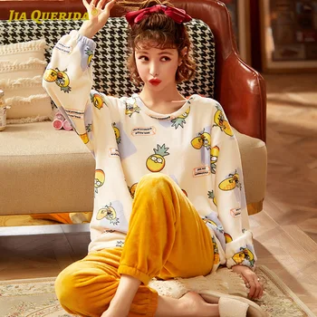 

Coral Fleece Winter Warm Long Sleeve Long Pants Sleepwear Fashion Style Casual Style Pineapple Printing Crew Neck Pyjamas Woman