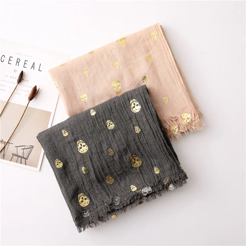 

2020 spring and autumn new European and American skull head cotton and linen feel scarf fashion wild ghost summer long shawl