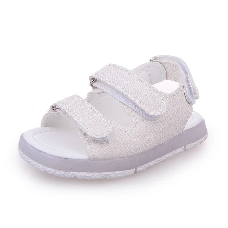 Новое поступление; сандалии для мальчиков и девочек; Светодиодный свет; детская пляжная обувь; Летняя детская обувь; милая обувь для девочек; Дизайнерские повседневные детские сандалии - Цвет: White