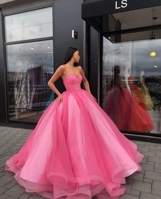 

2019 Ball Gown Prom Dresses Elegant Traditional Simple Formal Evening Party Gowns Sweetheart Vestido robe de soiree gala jurken