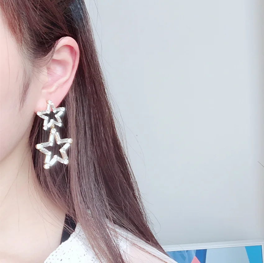 

Fashion Big Star Earrings For Women Gold Silver Drop Dangle Earrings Geometric Hollow Rhinestone Sweet Earrings Jewelry Gift