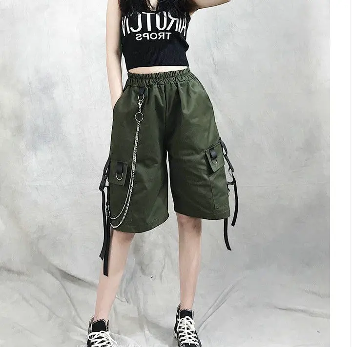 2022 Summer Women Cargo Shorts Female Loose Straight Casual Short Pants Fashion Elastic Waist Handsome Chain Knee Length Shorts champion shorts