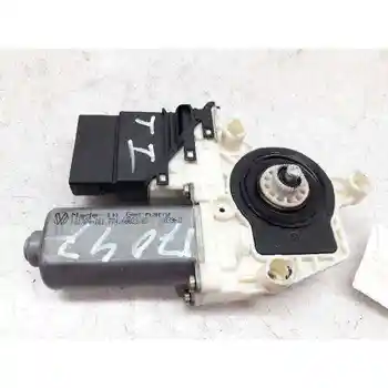 

1J4959811C WINDOW MOTOR REAR LEFT SEAT TOLEDO (1M2)