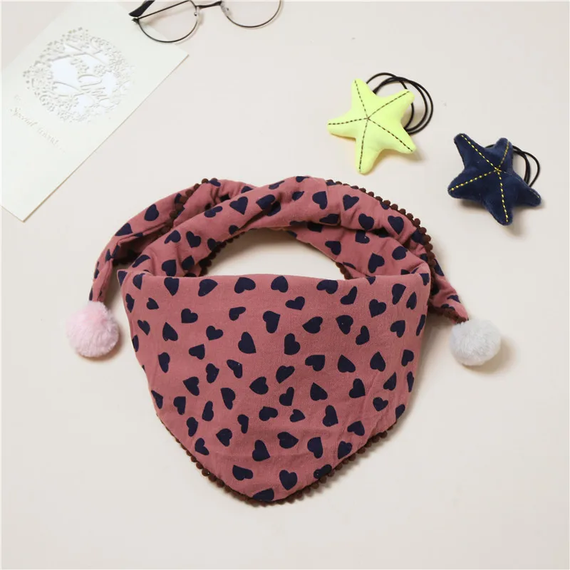 Плотный стильный треугольный шарф для маленьких девочек; осенне-зимняя шаль для маленьких мальчиков; детский хлопковый шейный платок с воротником; теплый детский шейный платок - Цвет: love heart pink