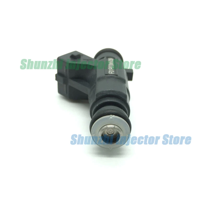 8 шт. Форсунка топливной форсунки для Mazda 6 BYD F3 OEM: F01R00M009