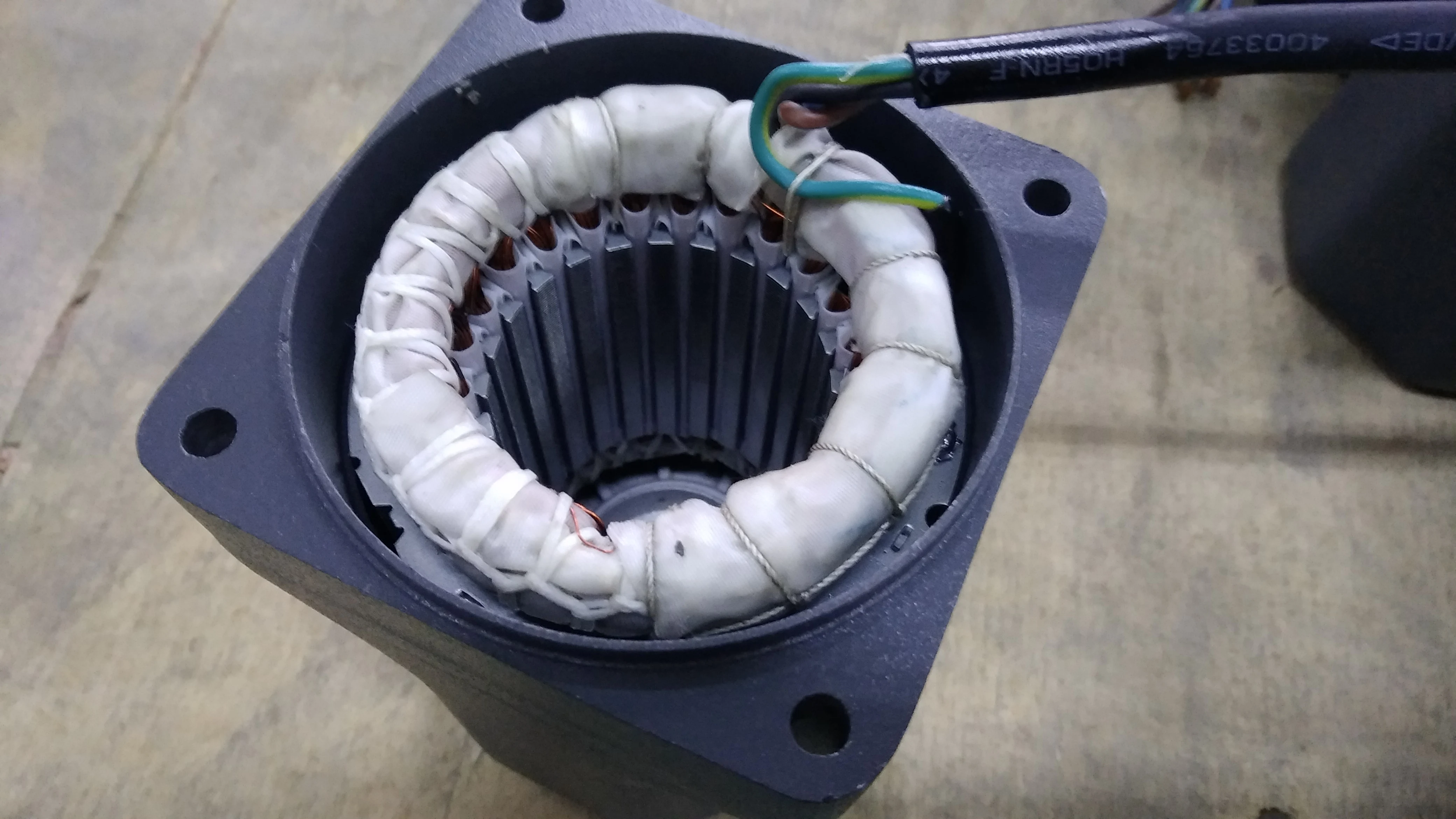 US $202.10 CSSGO05 230V 110V AC Piston Driver Actuator Electric Gates Worm Drive 400mm 600mm Swing Gate Opener
