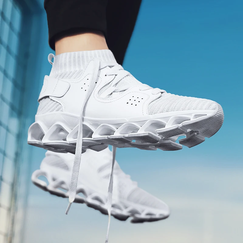 

Mesh Breathable Running Shoes for Men Zapatillas Hombre Outdoor Sport Sneakers Lightweigh Walking Shoes Sneakers Black Whtie