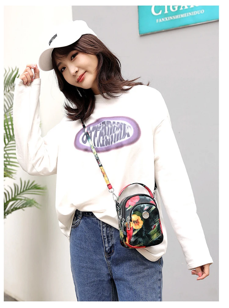 10578223077_711447066