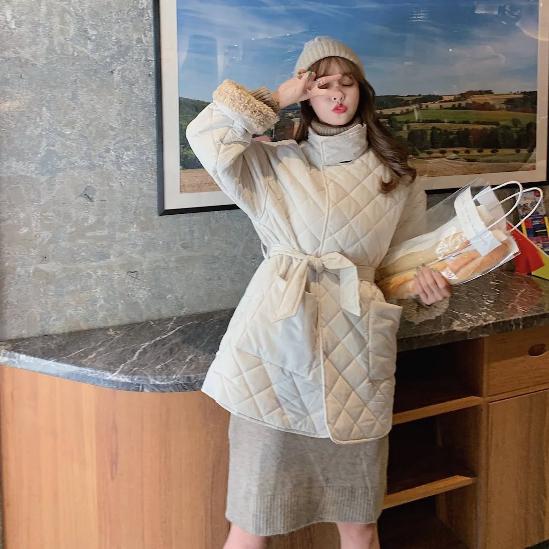

Photo Shoot INS Graceful White Plaid Lambs Wool Joint Stand Collar Waist Hugging Lace-up Mid-length Cotton Overcoat Women's