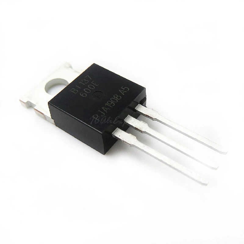 10 шт./лот Φ TO220 TO 220 BT137 137 600 600E Triacs sensitive gate 8A/600V Новый и оригинальный