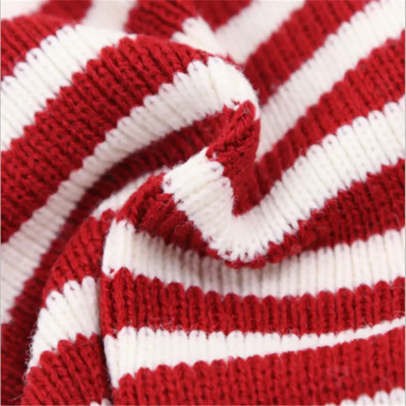 Pet dog cat clothes Teddy fight autumn and winter clothing supplies woolen sweater thick red and white stripe elastic