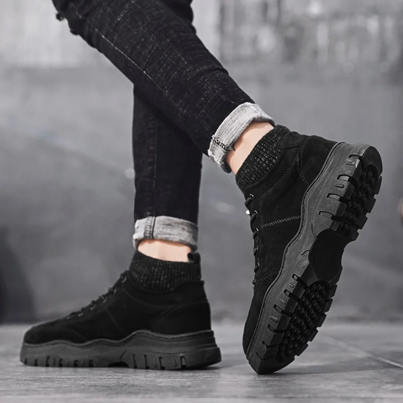 

2019 Winter Cool New Style Casual Shoes plus Velvet plus Cotton Cotton-padded Shoes Cotton Boots Warm Fashion Man BEEKING Socks