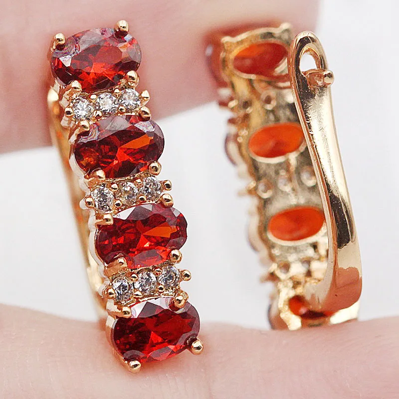 OBS2948_Gold_Red_02