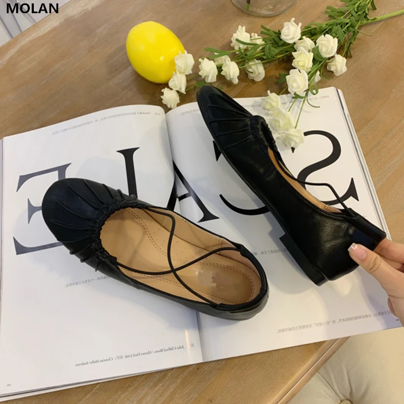

MOLAN Brand Designers 2019 Autumn Korean Fashion Black Narrow Band Round Toe Soft Bottom Ballet Flats Leather Shoes Women Casual