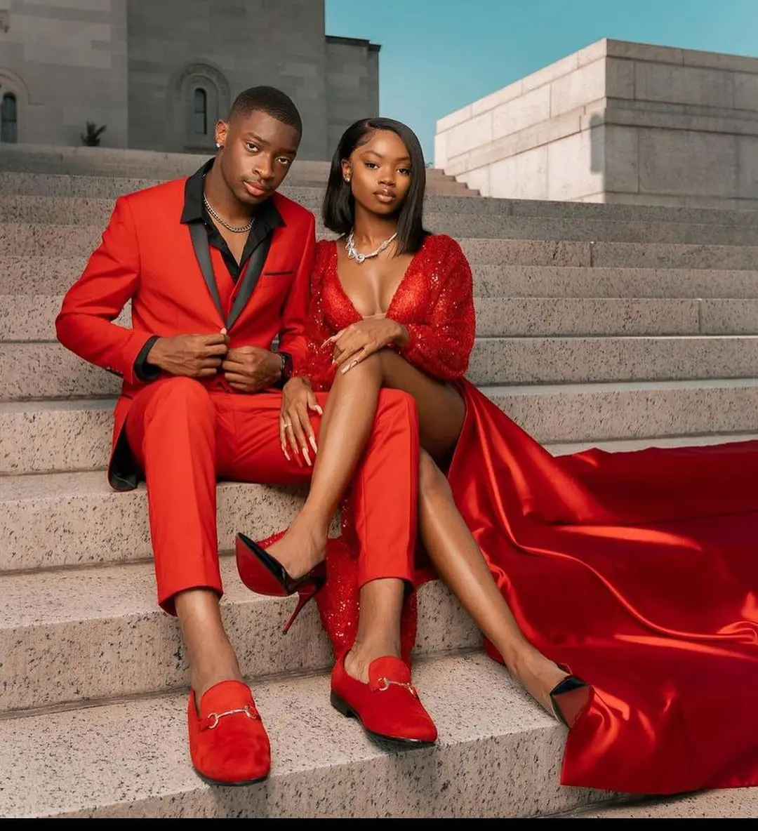 3 Pcs Red Mens Suits With Black Lapel Party Costume Slim Fit Blazer Tuxedos Made (Jacket+Pants+Vest)