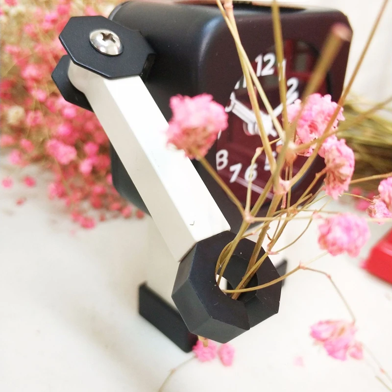 Металлический робот-будильник, креативные Детские Мультяшные настольные часы, будильник, декор для детей, рождественский подарок