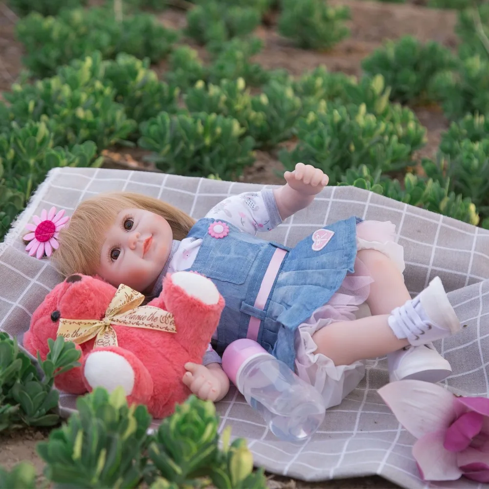 13957629089_1966632468