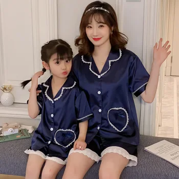 

Fashion Family Pajamas Set Parent-child Suit Children's Sleepwear Suit Summer Mom and Daughter Satin Family Matching Outfit