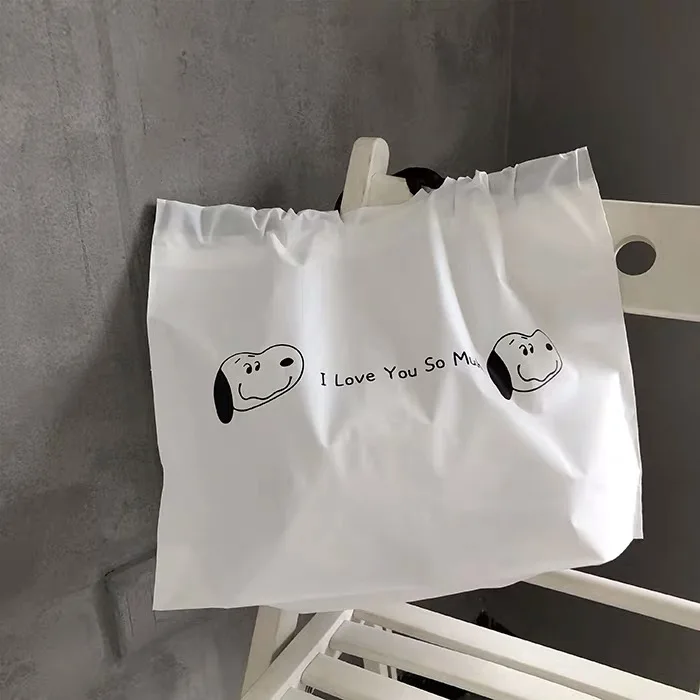 2 white 2шт арахис изгой собака мультфильм сумка кавайная Корея Подарочная сумка белая высокая емкость пластиковые сумки одежда канцелярские упаковочные сумки - Цвет: 2 white