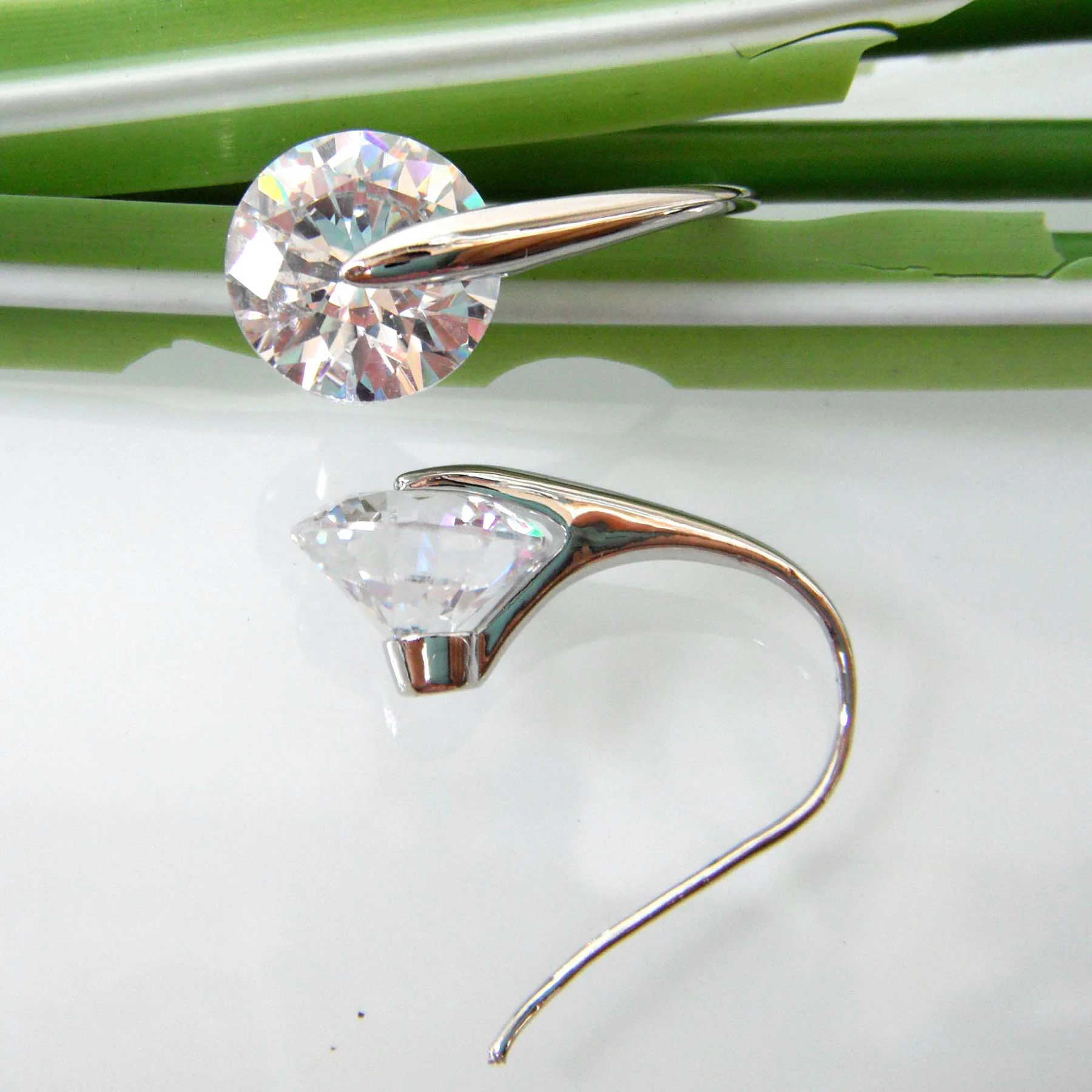 Navachi круглые прозрачные серьги с фианитами Бесплатная доставка SMT2800|white earrings|earrings