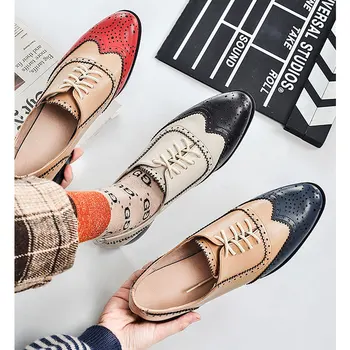 

2019 new fashion color matching casual shoes women retro leather comfortable hollow breathable brogue style single shoes