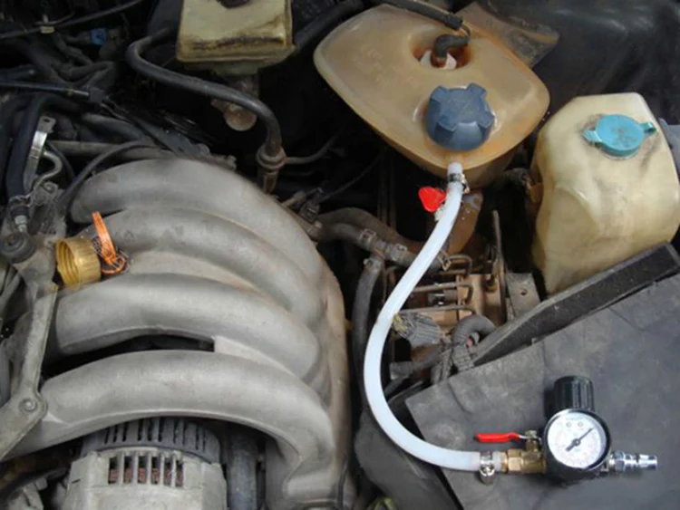 Side Test Tool for automobile water tank
