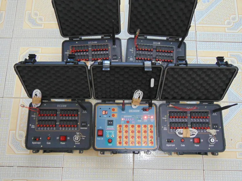 

Wireless switch 96 channel remote Controll Profession stage 500m distance 2020 new style fireworks remote Transmitter