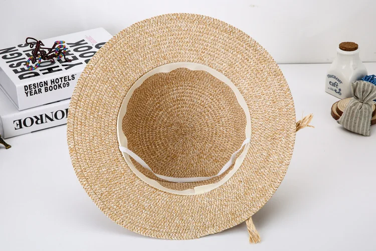 Hat girl summer straw hat Korean version sunshade hat Flower Beach Sun Hat sunscreen folding cool hat