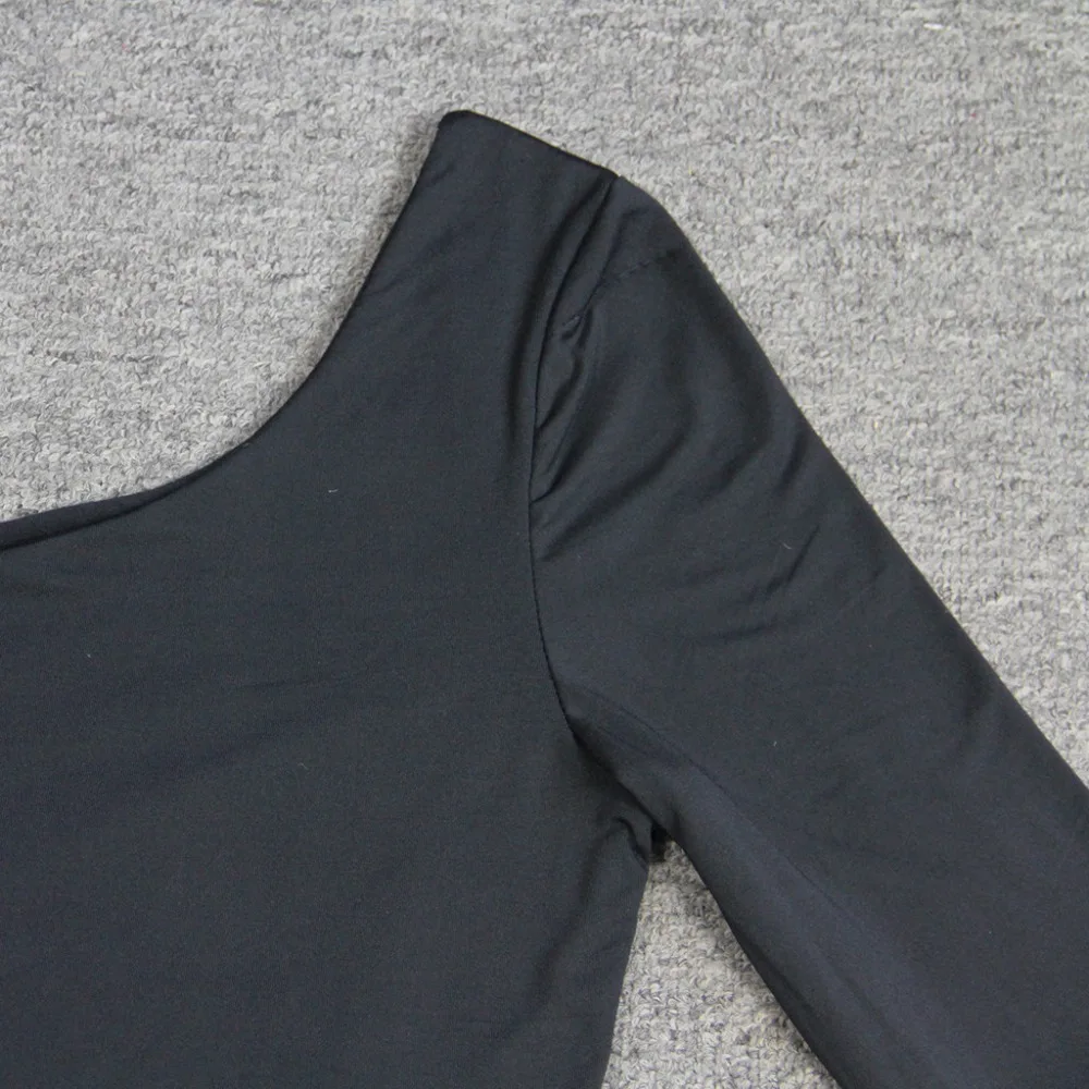 24 - YQX91213485_0506551312614332786