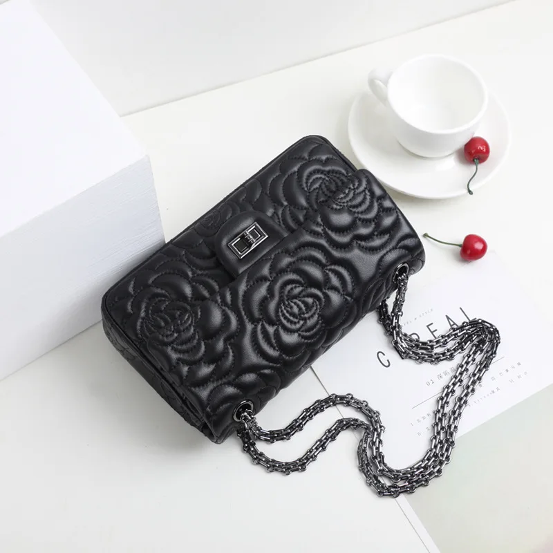 

Europe And America Style Classic Embossed Pattern Quilted Sheepskin Bag with Chain Hot Sales Fashion Genuine Leather Crossbody B