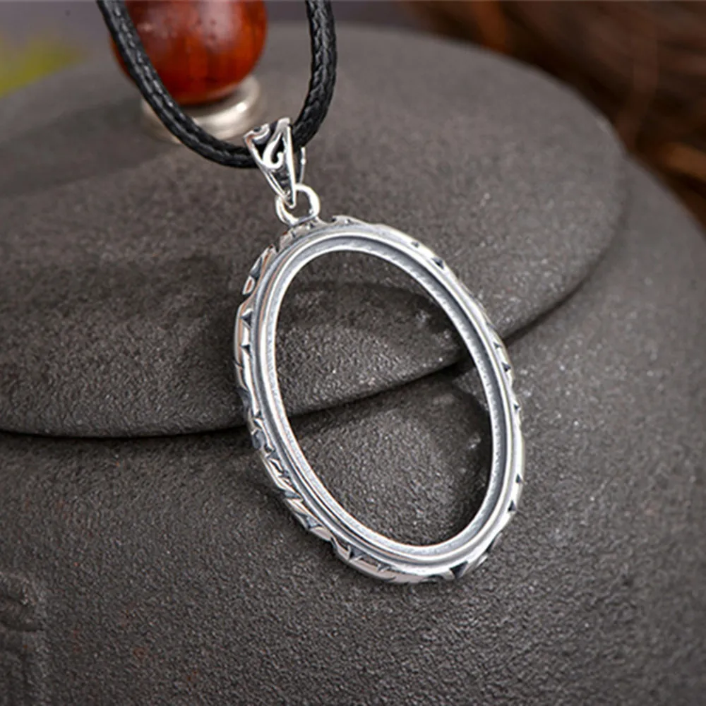 

Pendant Blank (20x30mm Oval Blank) Antique Style Thai Sterling Silver Oval Cabochon Pendant Setting P220B