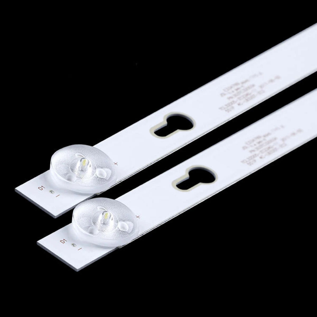 ο 60pcs LED Ʈ Ʈ 5 32s6500s 32d1200 32s5300 32s6500 Pvt32d12 Tc-32fs500b 32fs500b 32HR332M05A7 V2