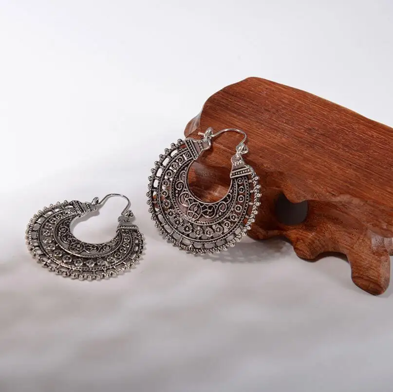 11678252591_1626211359