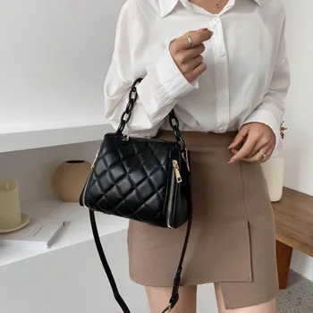 

Solid Color Plaid Leather Bucket Bags For Women 2020 Small Chain Design Shoulder Messenger Crossbody Handbags Female Travel Bag