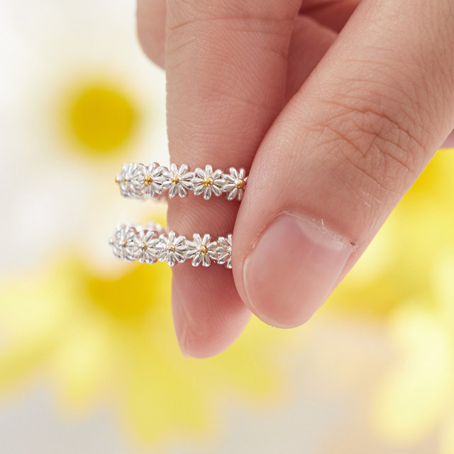Elegant Daisy Flower Rings Couple Silver Color Adjustable Open Rings For Women Bride Engagement Wedding Ring Jewelry Gift