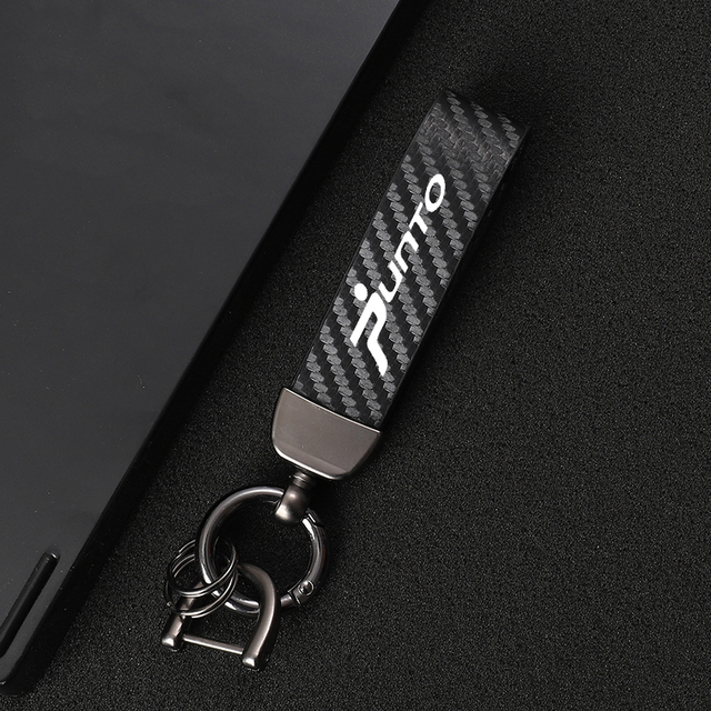 Leather Car Key Chain 360 Degree Rotating Horseshoe key Rings For Fiat Punto 500 Panda Abarth Tipo Car Accessories