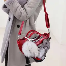 Новинка года; стильные женские меховые сумочки на высоком каблуке; обувь в форме сумки; сезон осень-зима; сумка с лисьим мехом; роскошные дизайнерские сумки-тоут; сумки на плечо