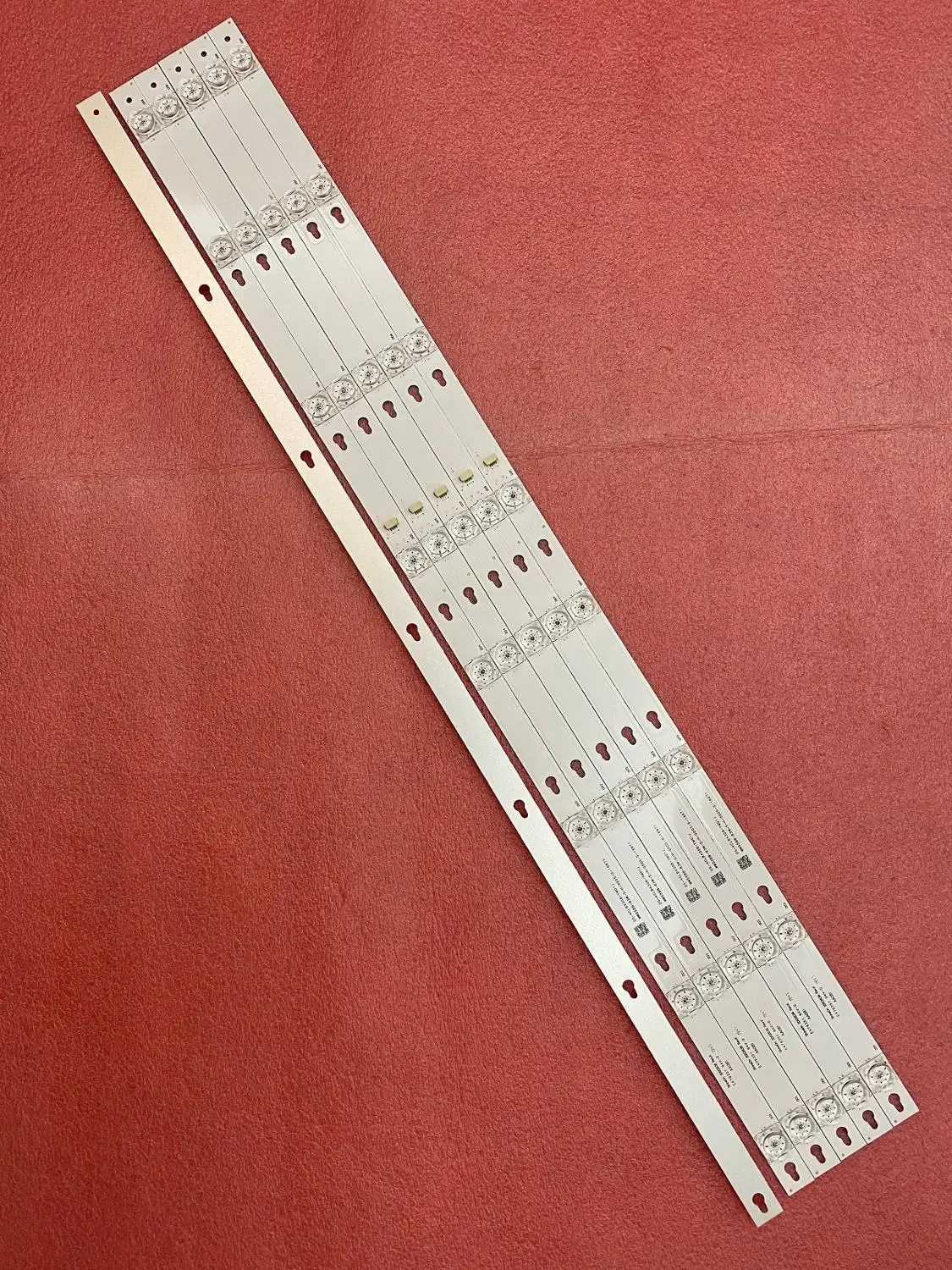 

15pcs/lot LED Backlight Strip for TOT_43D2900 Thomson 43UC6306 43UC6406 43U67EBC OEM46LB06 TCL 43S303 43S305TABA 43DP608 D43A810