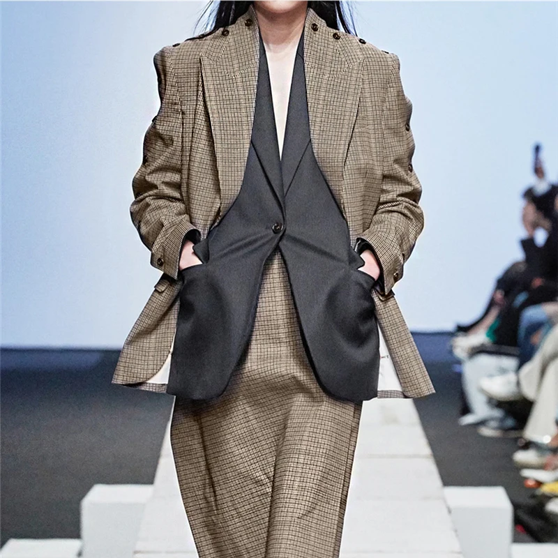 TWOTWINSTYLE корейский стиль, лоскутные женские блейзеры в клетку с зазубренным длинным рукавом и карманом, женские блейзеры, осенняя мода, OL новая одежда